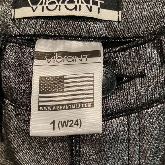 Vibrant Silver Gray Metallic Bootcut Flare Denim Shiny Pants NWT Multiple Sizes - Picture 6 of 16